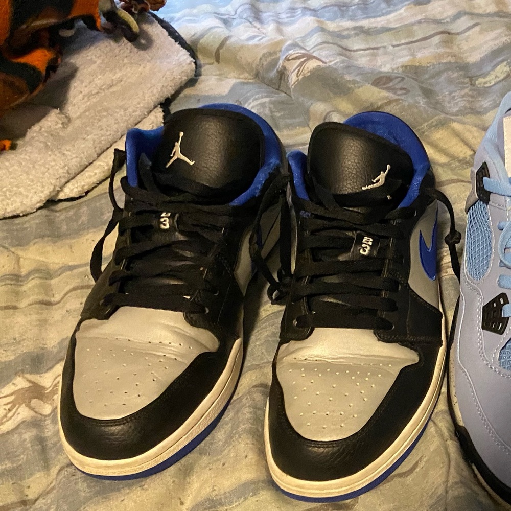 Jordan lows size 12